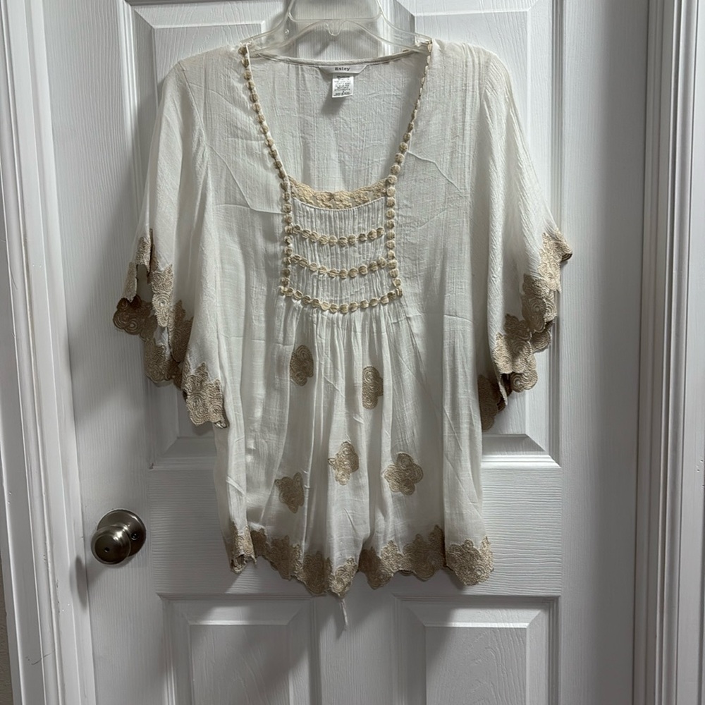 Esley white top, size small
